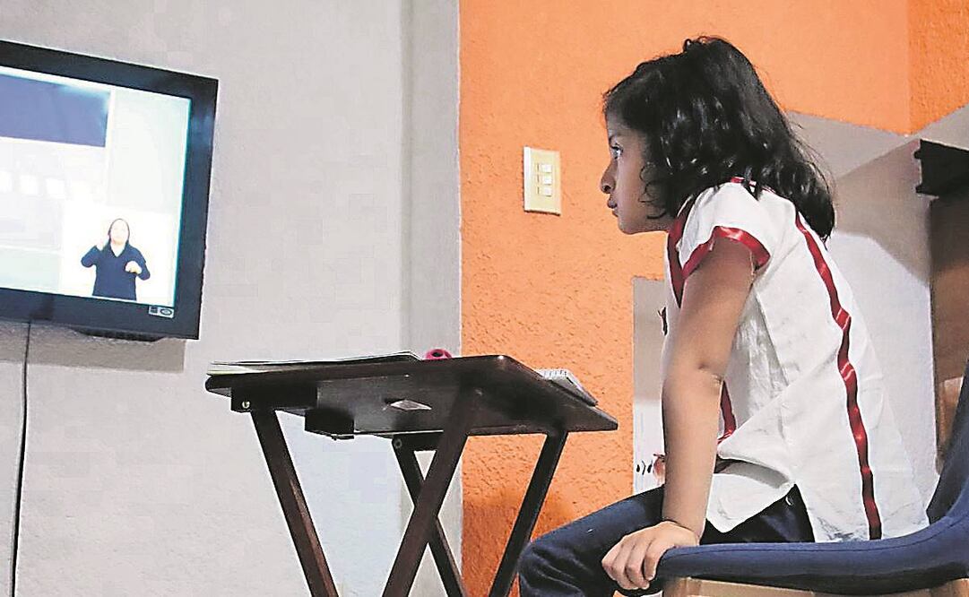 Estudio del Coneval indica que existe la percepción entre docentes, madres, padres o tutores de que el aprendizaje a distancia fue menor al que se hubiera logrado de forma presencial. Foto: Archivo EL UNIVERSAL 