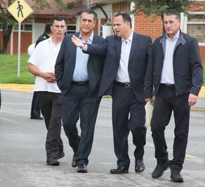 Se inscribirá El Bronco el sábado por la Presidencia ante el INE 