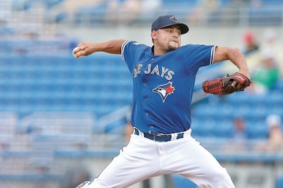 León inicia campaña con Blue Jays