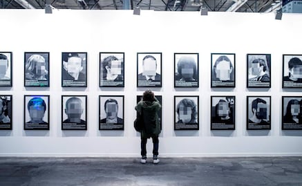 Censuran en ARCO obra de Santiago Sierra