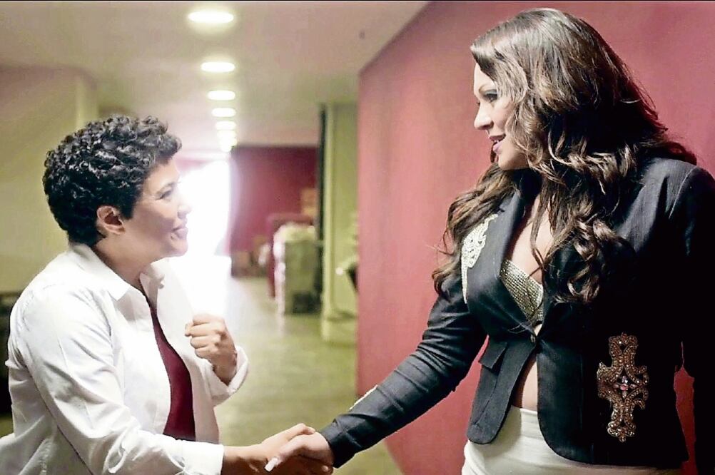 Ahora Azteca Trece transmitirá serie de Univisión