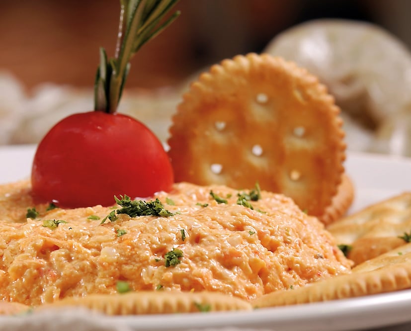 El paté puede contener ajo, grasa, sal y otros ingredientes \ Foto: Pixabay