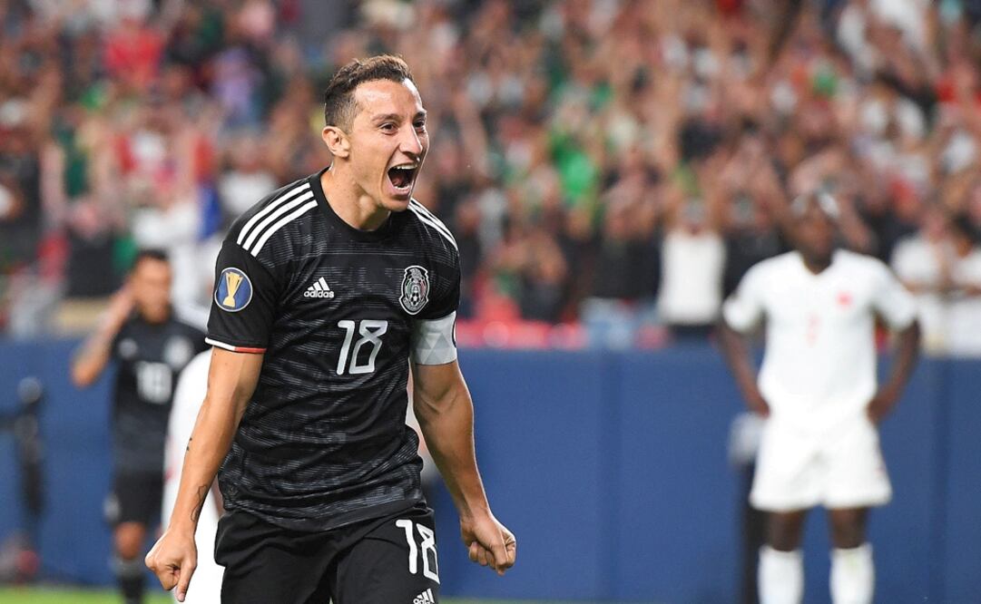 Mexico had a slew of early chances, none better than in the 29th minute when Jonathan Dos Santos blasted over from 12 yards out - Photo: Robyn Beck/AFP