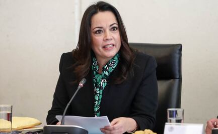 Diana Álvarez Maury ofrece ser una ministra extramuros