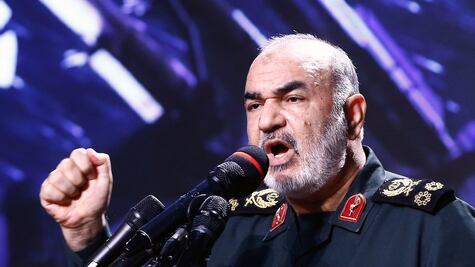 Irán responde al envío de tropas de EU a Arabia Saudita: "destruiremos a cualquier agresor"