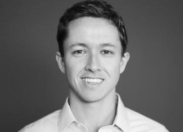 James Hamblin, el especialista de la Universidad de Yale que cuestiona cómo y cuánto nos bañamos