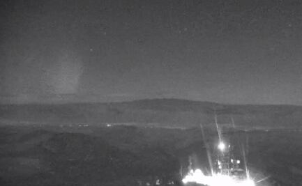 Aurora boreal llega al cielo de Nevada