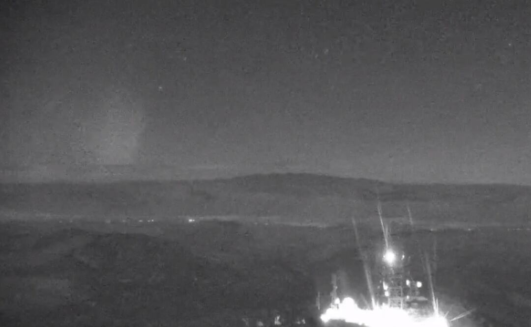 Aurora boreal llega al cielo de Nevada, Estados Unidos. Foto: Tomada del video