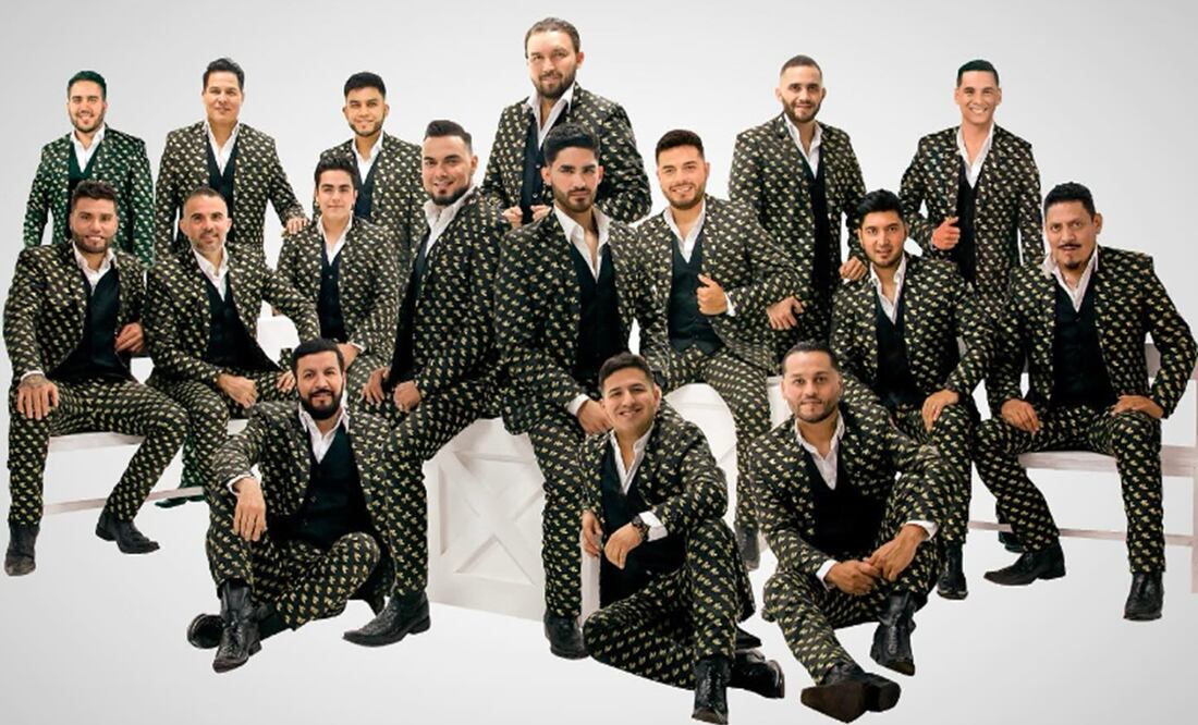 El cantante de la agrupación fue acosado por una de sus fans. Foto: Instagram.