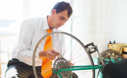 Cómo engrasar la cadena de tu bicicleta correctamente 