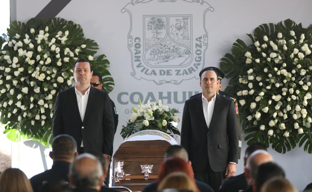 Rinden homenaje a policía de Coahuila que falleció en enfrentamiento (28/10/2025). Foto: Especial