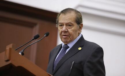 Política migratoria está dictada en la Constitución: Muñoz Ledo