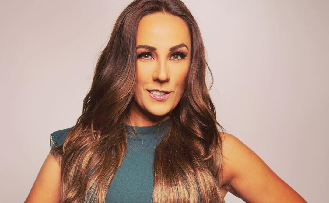 La actriz protagoniza su primer película junto a Adrián Uribe Foto: Instagram