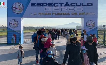 Fotos y videos del espectáculo militar aéreo en Santa Lucía