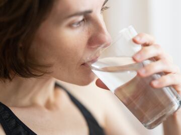 La mejor bebida para hidratarse no es el agua, revela estudio