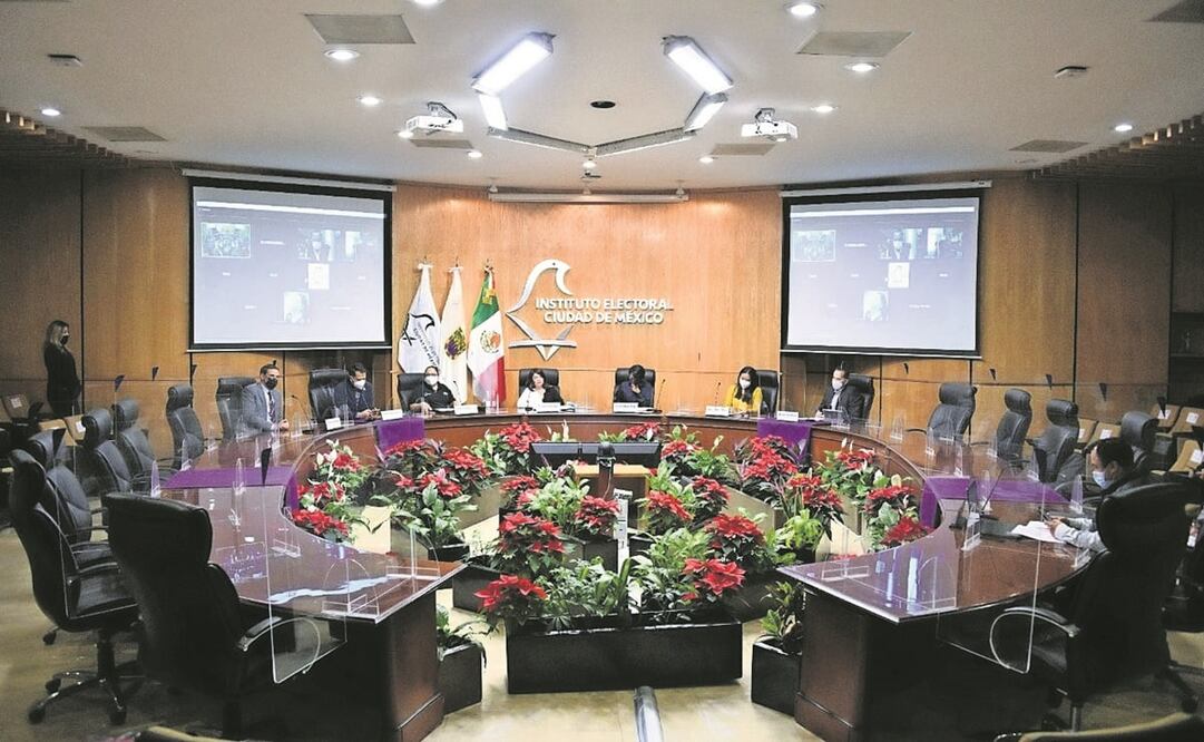 Los consejeros del IECM explicaron que, de acuerdo con el paquete fiscal 2022, les tocaría un techo de mil 200 millones de pesos. Foto: ESPECIAL