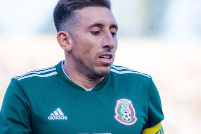 Tras fiesta, Héctor Herrera rompe concentración con la Selección