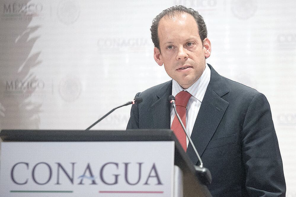 David Korenfeld, ex titular de la Conagua, usó un helicóptero oficial de la dependencia con fines personales en marzo (Foto: Archivo / EL UNIVERSAL)