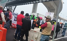 Vecinos bloquean la México-Cuernavaca; protesta por falta de orden vial y seguridad en la zona de la caseta de Tlalpan 