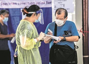 Hong Kong prevé tirar millones de vacunas contra Covid; población no quiere recibirlas