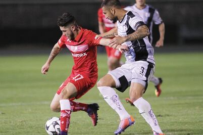 Gallos, el primer finalista en Copa