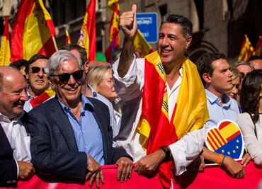 Conjura independentista no destruirá unidad de España: Vargas Llosa