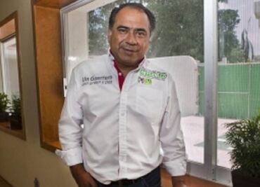 Por falla en avión cancela gira Astudillo