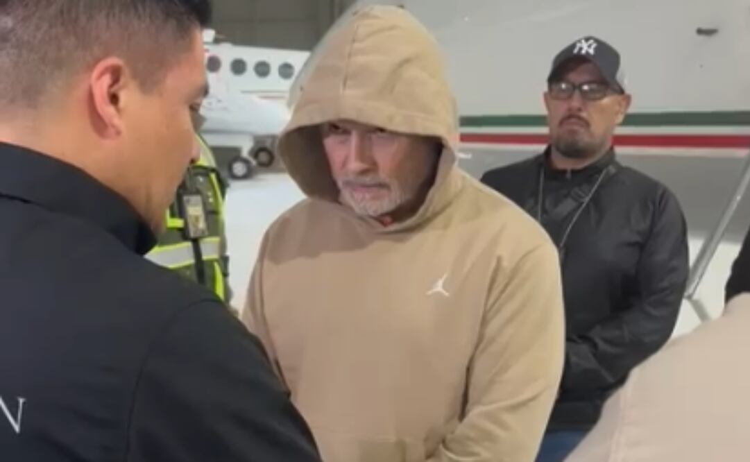 Hernán Bermúdez, líder de La Barredora, a su llegada a Toluca / Foto: Captura de pantalla