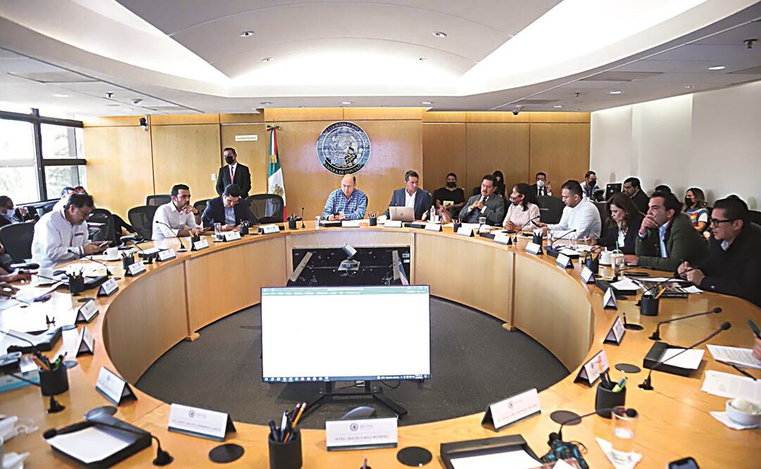  Ayer se llevó a cabo una reunión de la Jucopo en la que se abordó el parlamento abierto en materia electoral.