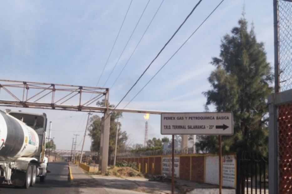 En Salamanca "no podemos ni abrir las ventanas" por termoeléctrica