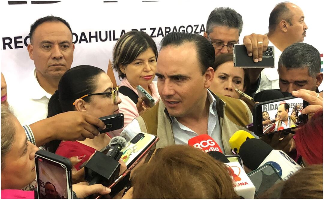 El gobernador de Coahuila, Manolo Jiménez Salinas pidió a funcionarios de finanzas del Estado que hagan una proyección sobre el cierre del año en el estado. Foto: Especial