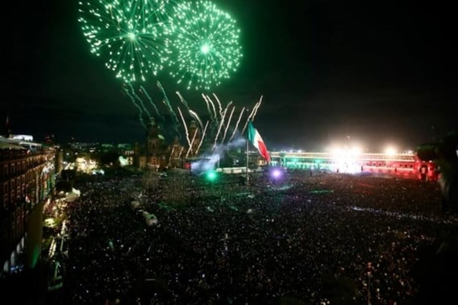 Grito de Independencia en el Zócalo capitalino, minuto a minuto 