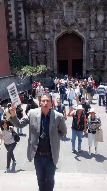 Guías de turistas: historiadores y actores