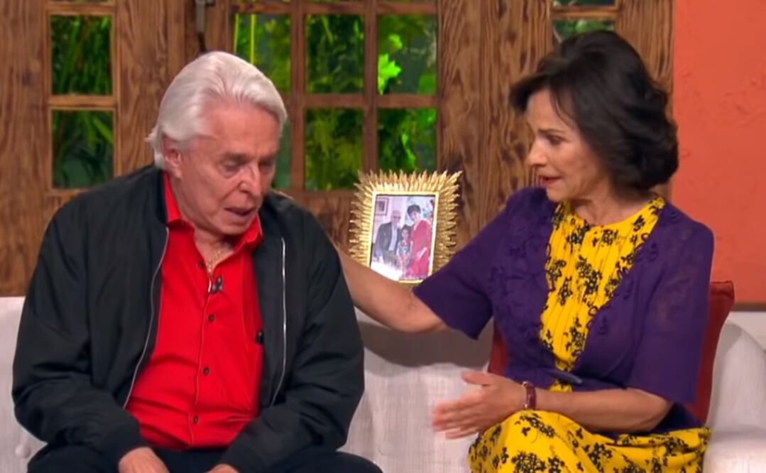 Enrique Guzmán junto a Pati Chapoy. Captura de pantalla 