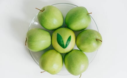 Los beneficios de la manzana verde para tu cabello