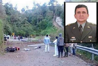 Muere coronel de la policía colombiana en ataque de FARC