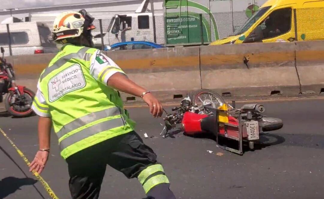 Accidente de motocicleta en carretera México-Querétaro. Foto: Especiales
