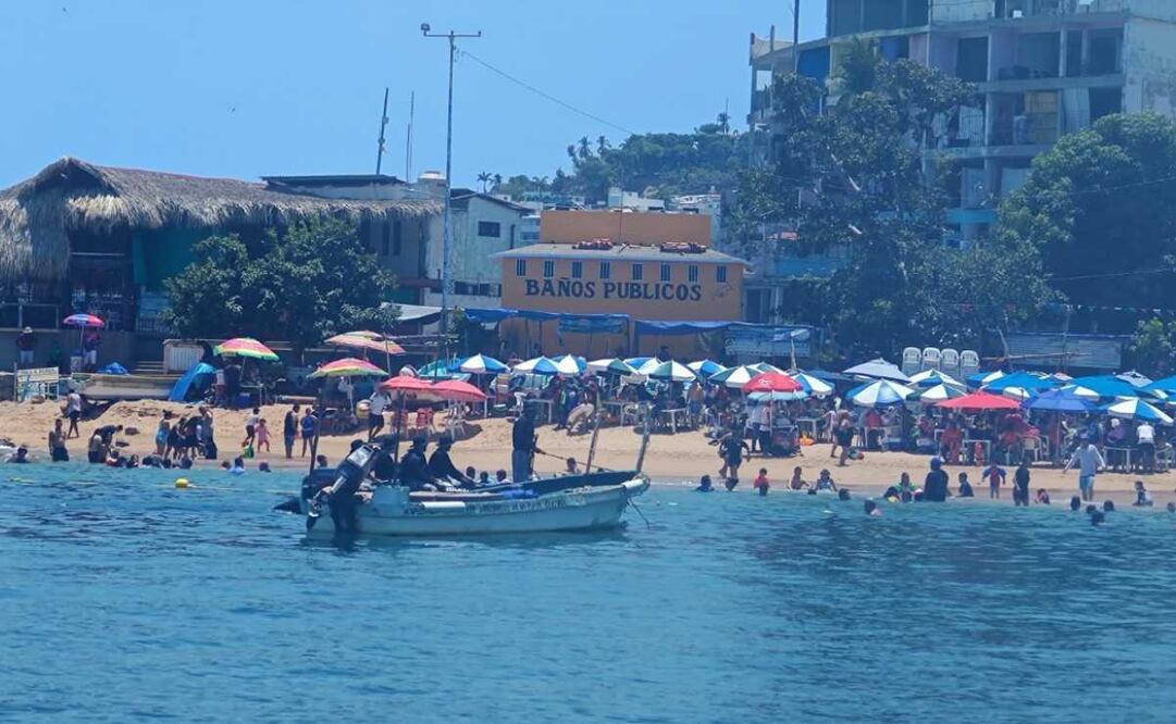 Elementos de la GN realizan recorridos de seguridad y proximidad social en playas de Acapulco. Foto: Especial