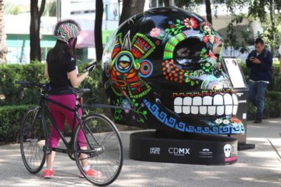 Inauguran exposición Mexicráneos en Paseo de la Reforma 