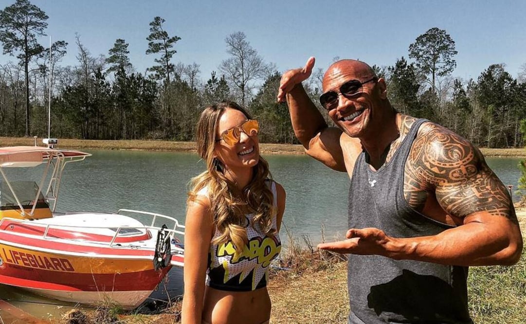 “¡Bienvenida la mismísima reina del pop latino a Baywatch!", escribió el ex luchador. (FOTO de Instagram: therock)