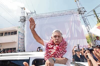 Empresarios  ya no serán dueños de México: AMLO