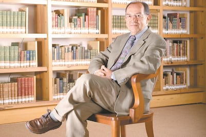 “Otorgaron un premio nacional espurio”