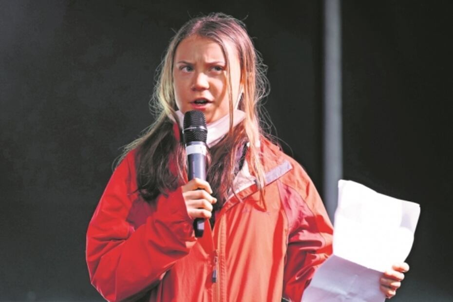“Los jóvenes nos ahogamos en sus promesas vacías”