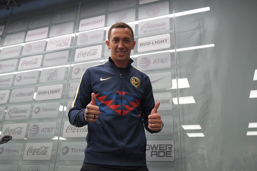 Los ídolos no se fabrican