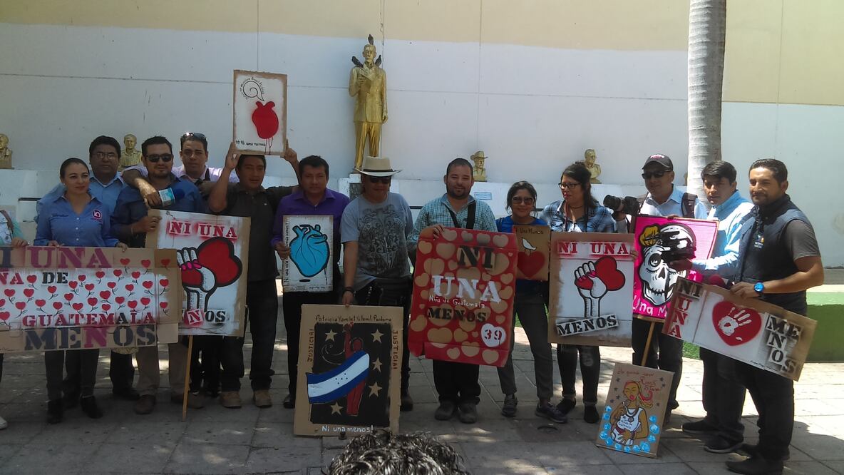 Periodistas de Chiapas protestaron en contra del asesinato de la corresponsal de ‘La Jornada’ en Chihuahua, Miroslava Breach ( Oscar Gutiérrez/ EL UNIVERSAL)