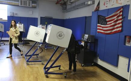 Miles de demócratas reportan problemas para votar en NY