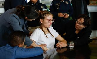 Sobreviviente de intento de feminicidio denuncia amenazas; teme por su vida y la de su hija