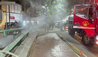 La noche del lunes se registró un incendio en respiradero del Metro Insurgentes; rescatan a gato con quemaduras