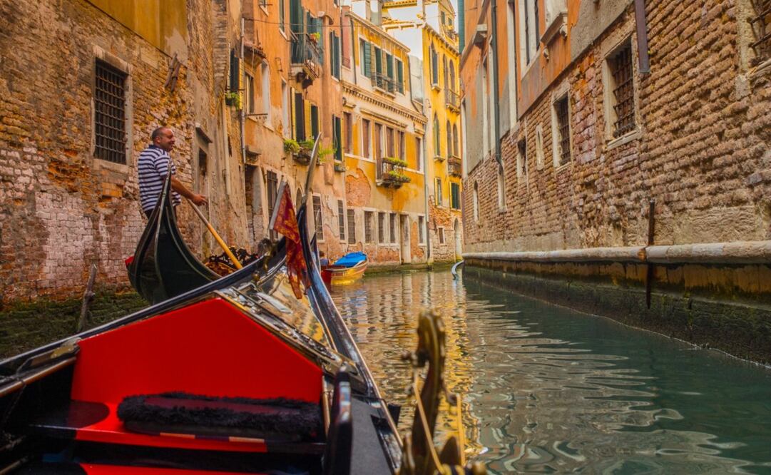 La historia de las góndolas en Venecia se remonta al año 1094. Foto: Unsplash. George Fitzmaurice