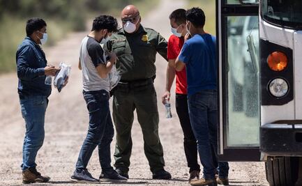 Corte de EU ordena restablecer "Quédate en México", programa de la administración de Trump